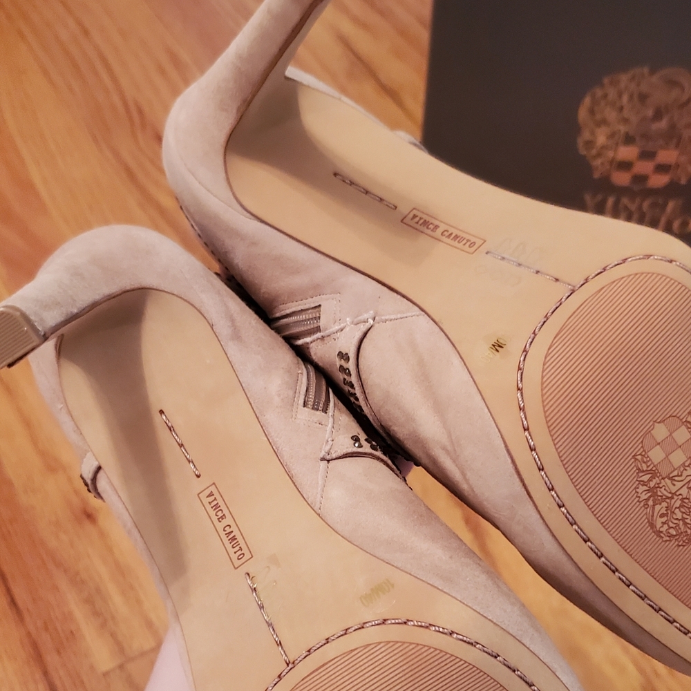 Vince Camuto Alco Suede Dress Booties Bamboo Beige Rhinestone Strap 10 NIB - Picture 9 of 16
